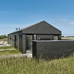 Modern House In Tversted Close To The Сasa de vacaciones *
